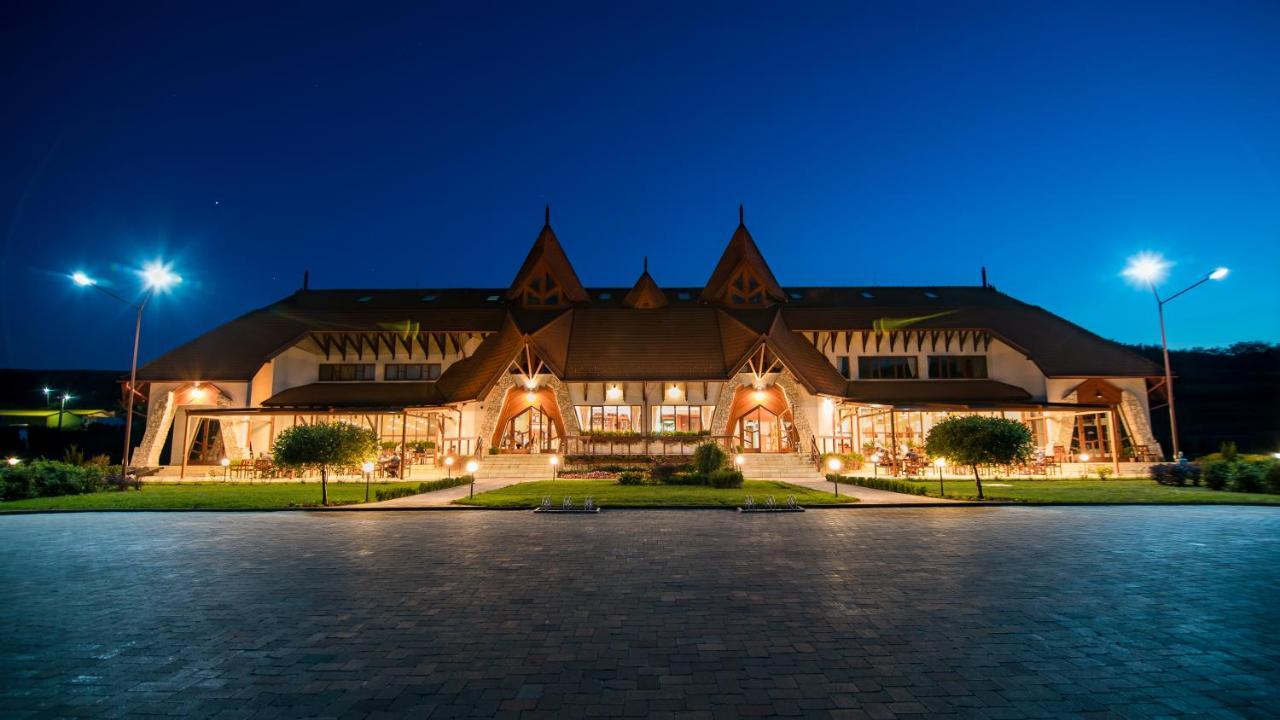 Bonanza Pensiune&Restaurant Mera Exterior foto