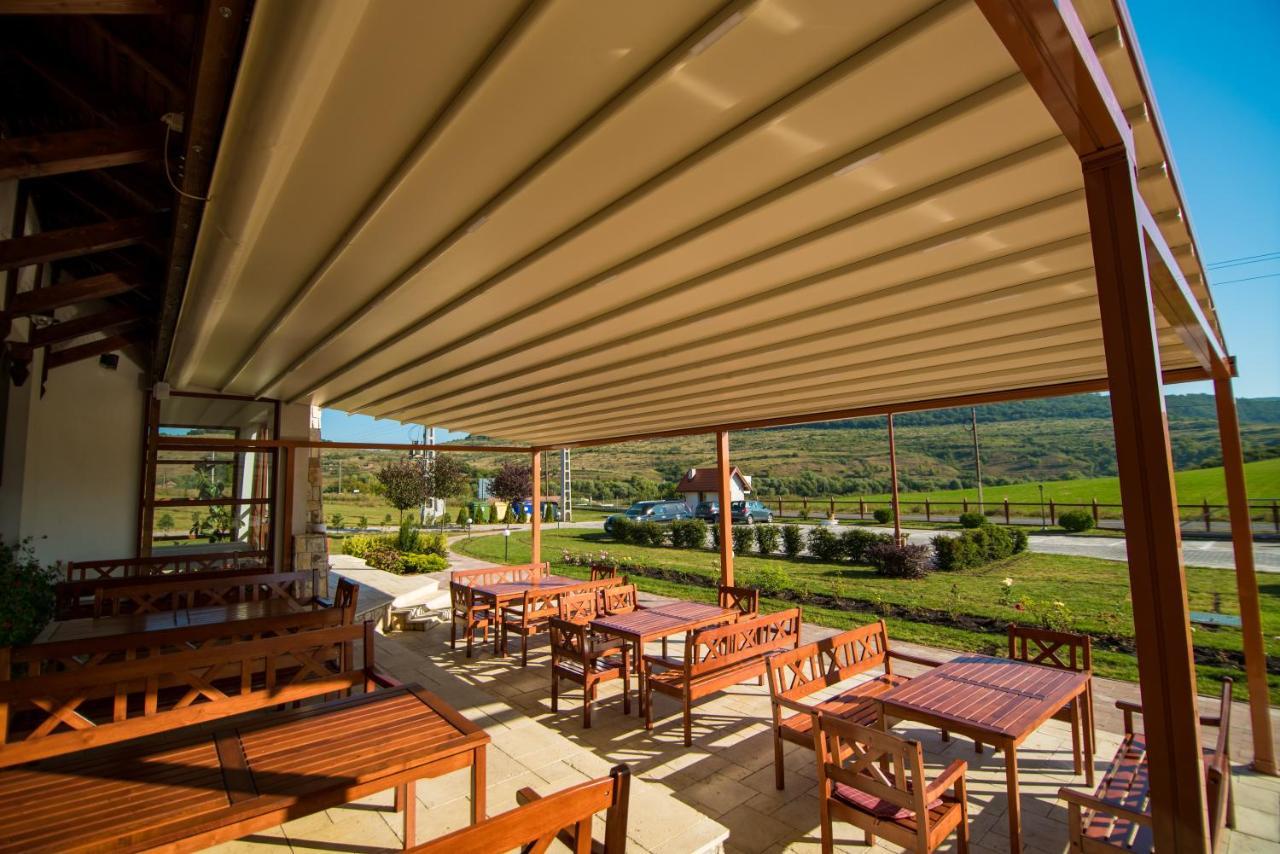 Bonanza Pensiune&Restaurant Mera Exterior foto