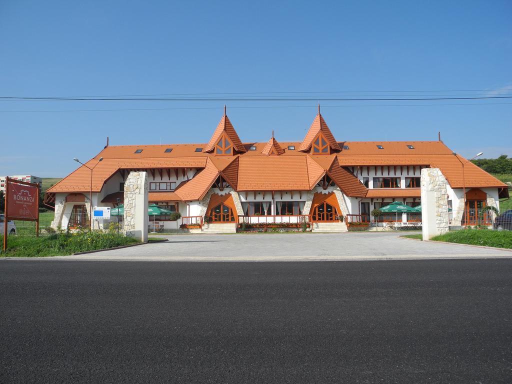 Bonanza Pensiune&Restaurant Mera Exterior foto